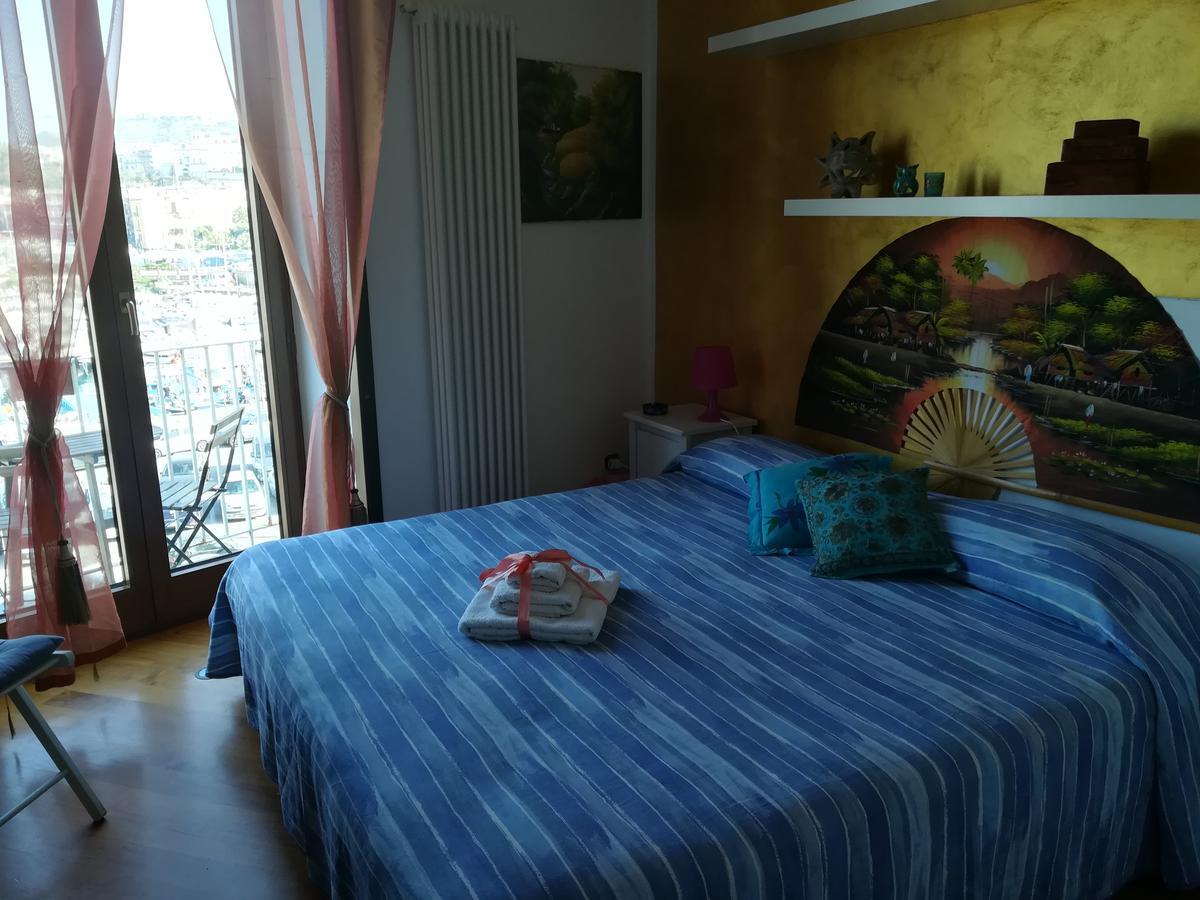 Aria Di Mare Dimorra Bed and Breakfast Pozzuoli Buitenkant foto